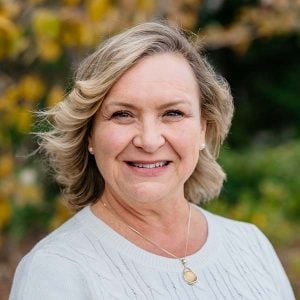 lucinda-poole